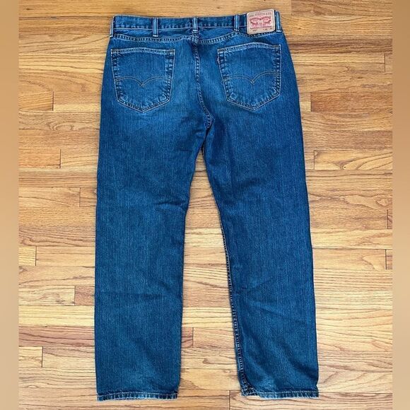 Levi’s 505 Blue Jeans | Size 40 x 32 - Picture 2 of 6